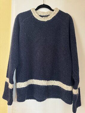 Re:Vision NYC Navy Boucle Knit Sweater Size M